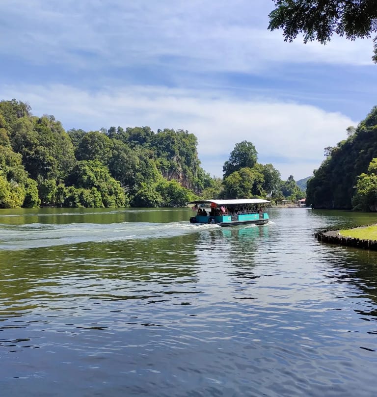 aktiviti gunung lang