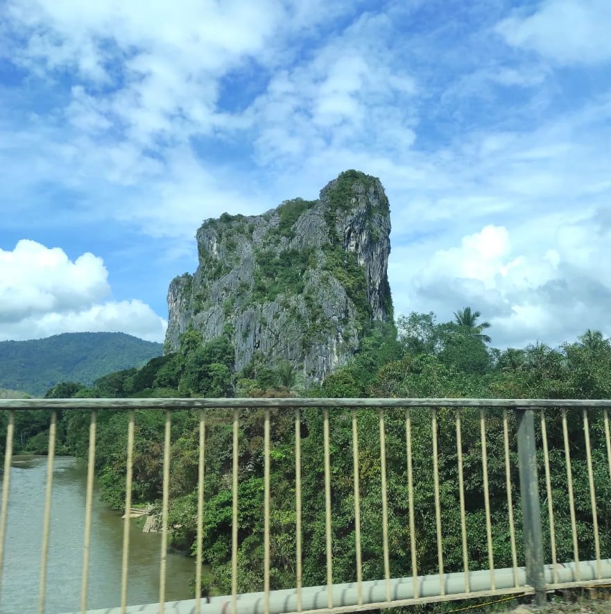 daya tarik gunung reng