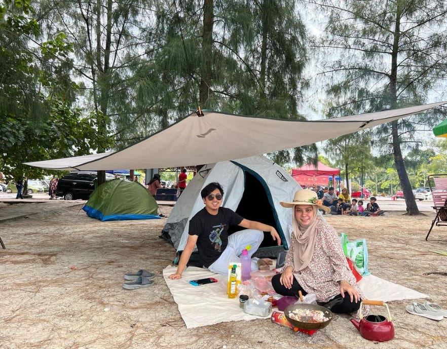 kemudahan kelanang beach