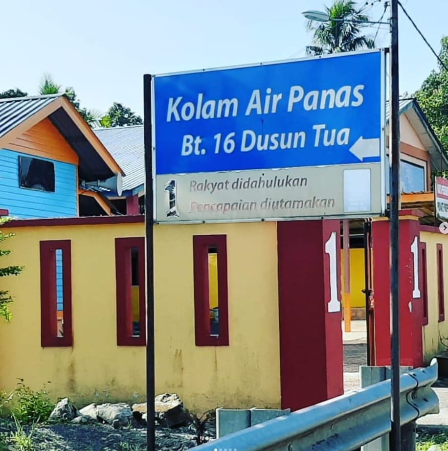 kemudahan kolam air panas dusun tua