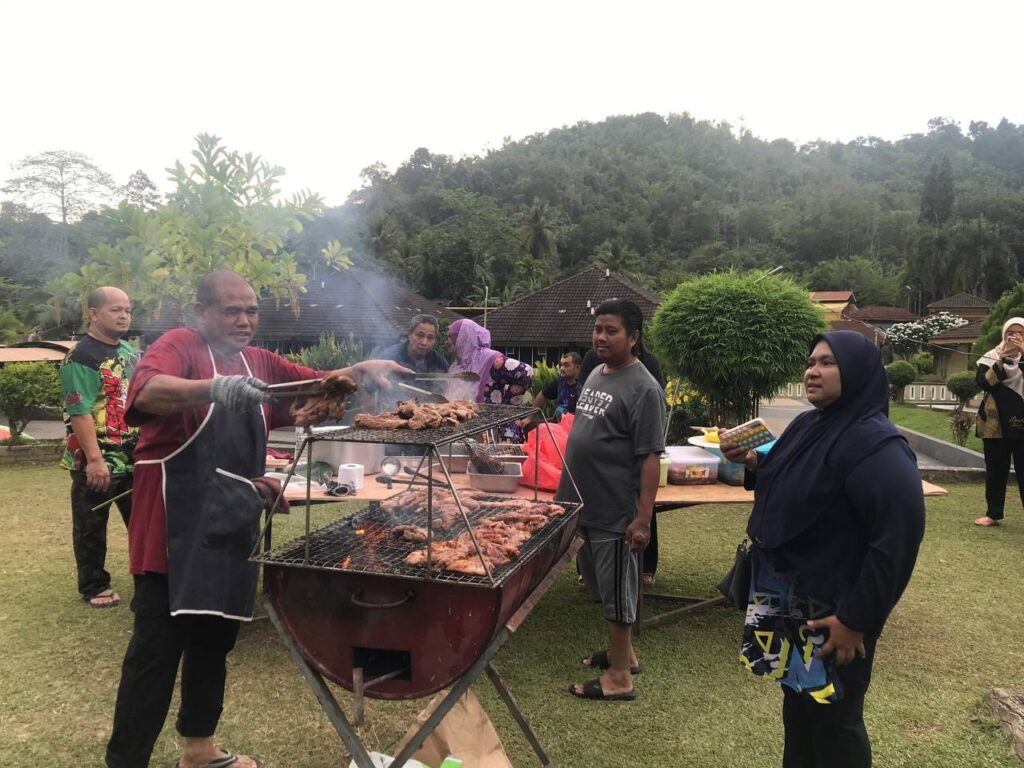 kolam air panas ulu legong baling