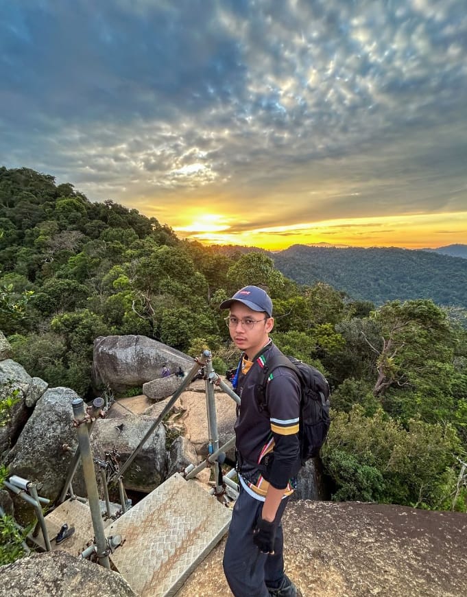 laluan gunung datuk