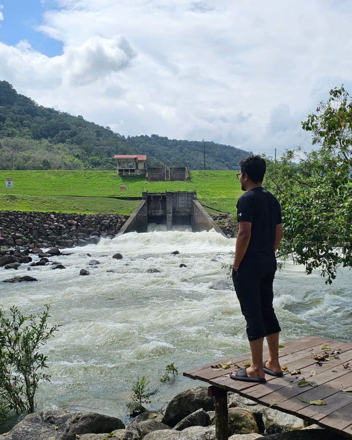 lata kashmir view jeli