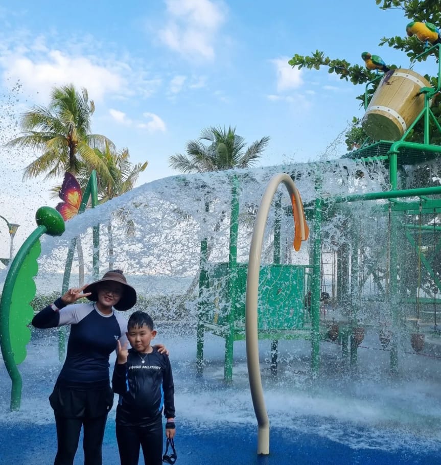 lokasi forest city water park