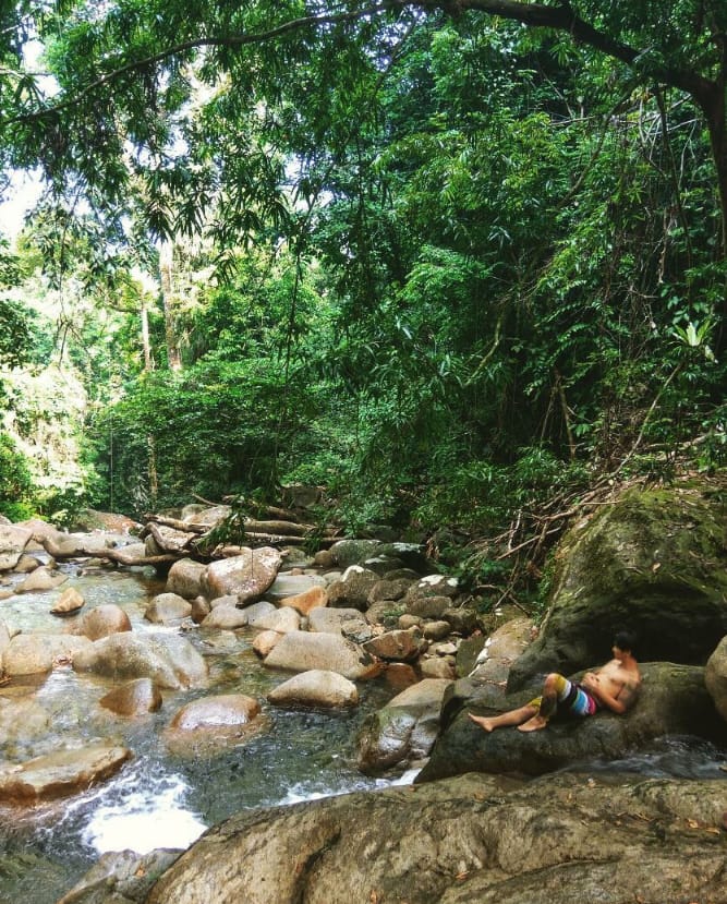 lokasi gunung gading