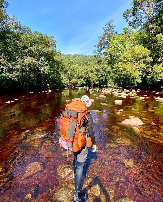 lokasi gunung tahan