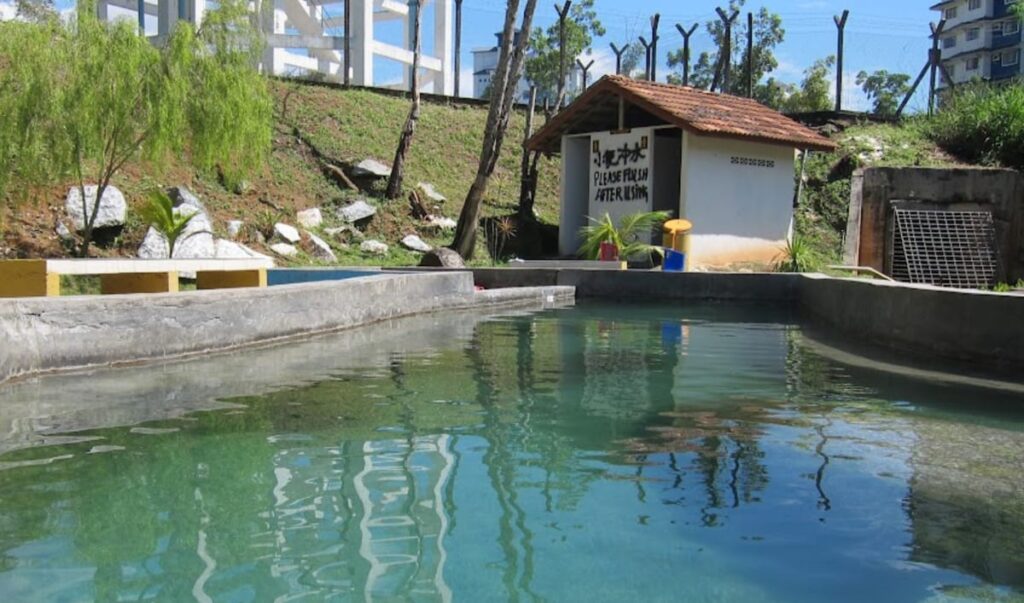 lokasi kuala kubu baru hotspring