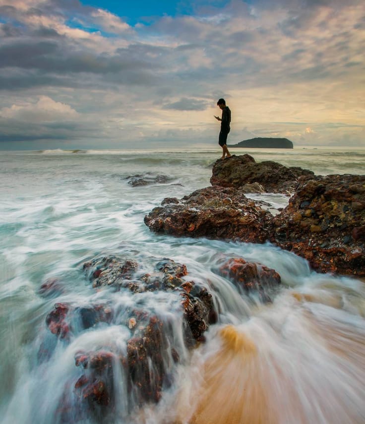 lokasi pantai bukit keluang