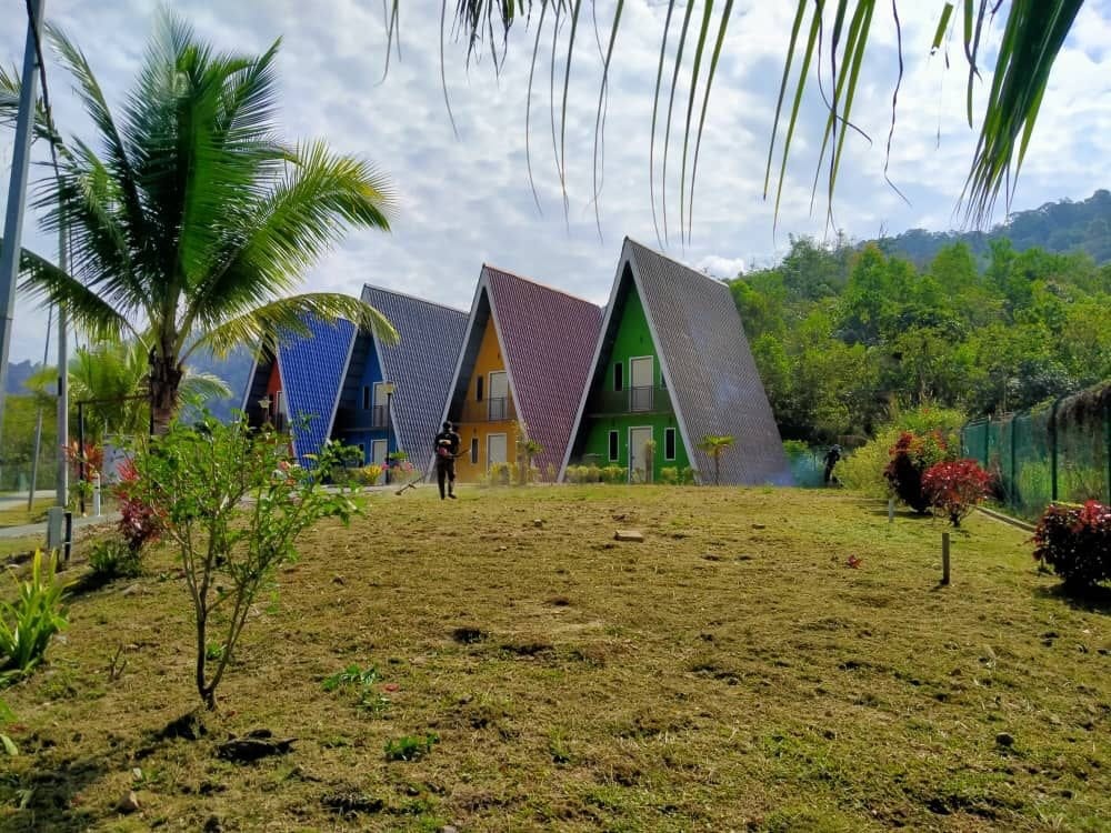 penginapan ulu legong hotspring