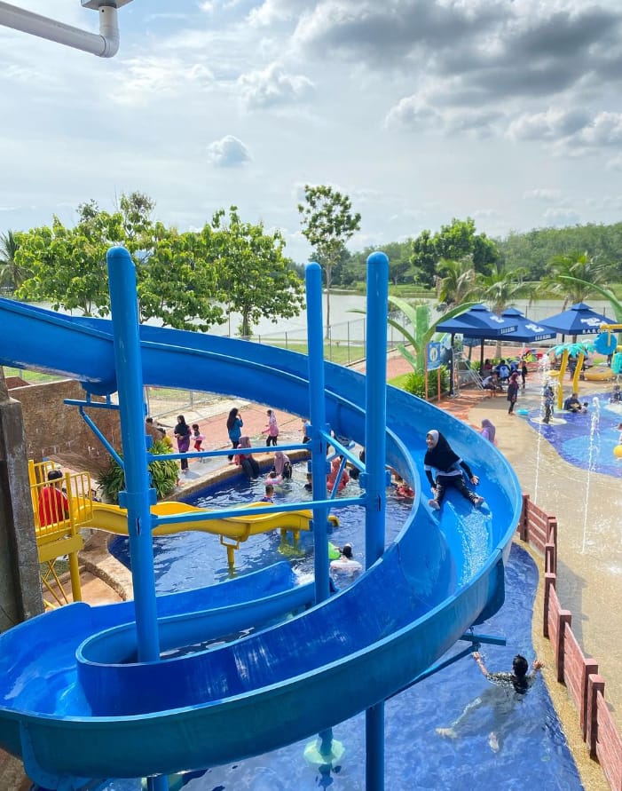 tarikan fantasia aquapark