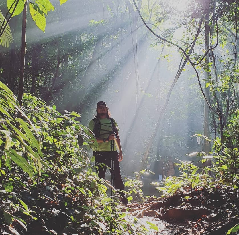 tarikan gunung berembun