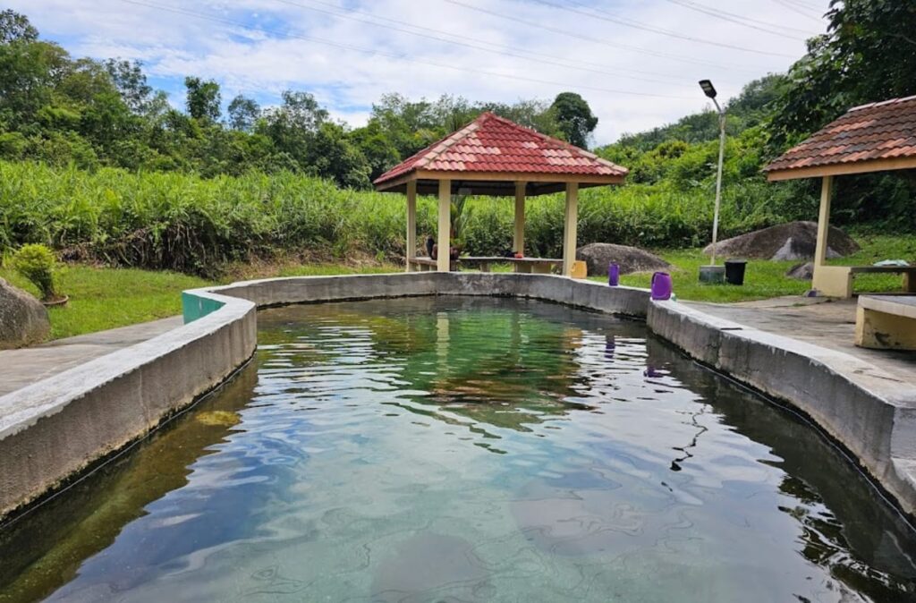 tarikan kolam air panas kuala kubu baru