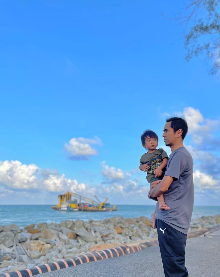 teluk ketapang beach