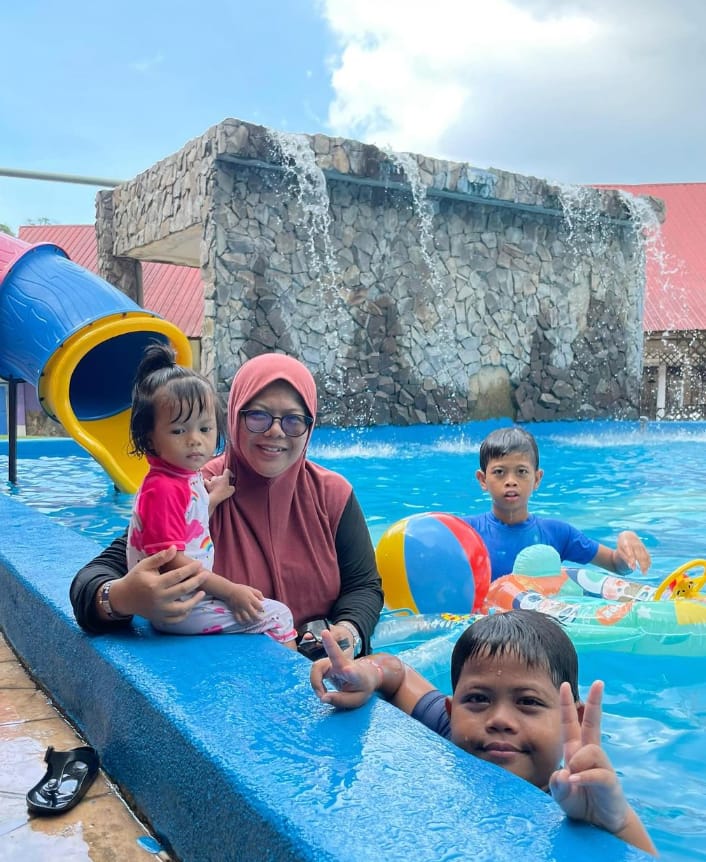 wahana tampin waterpark