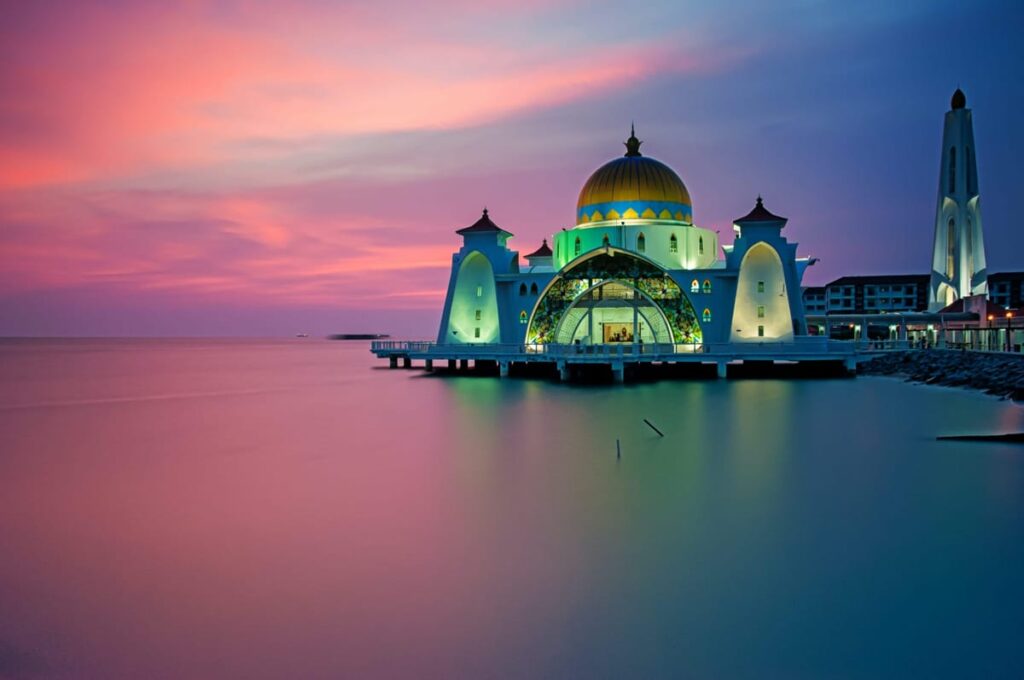 masjid selat melaka