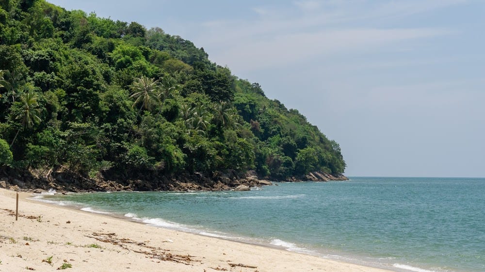 pantai pasir panjang