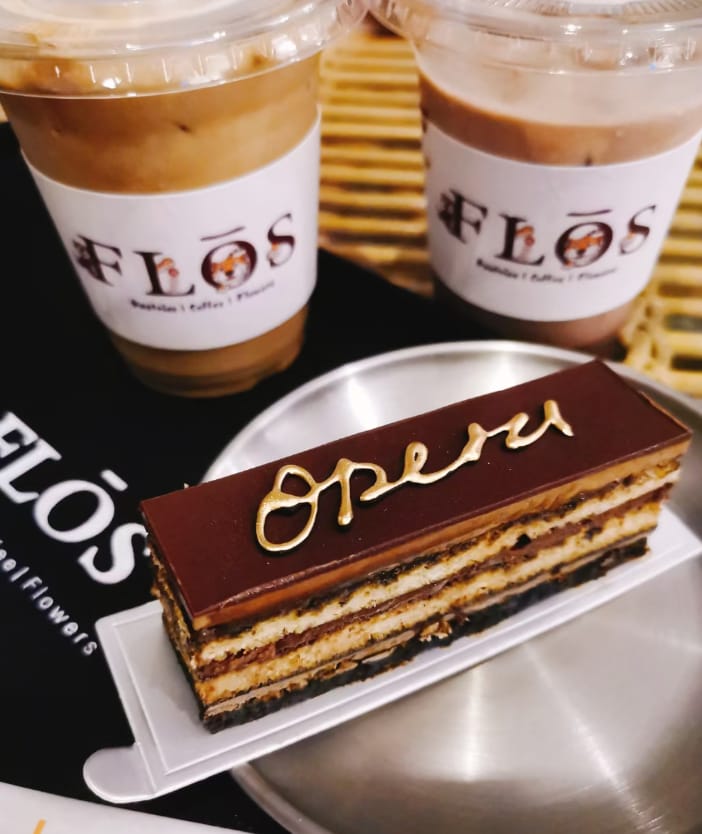 flos pastisserie et cafe