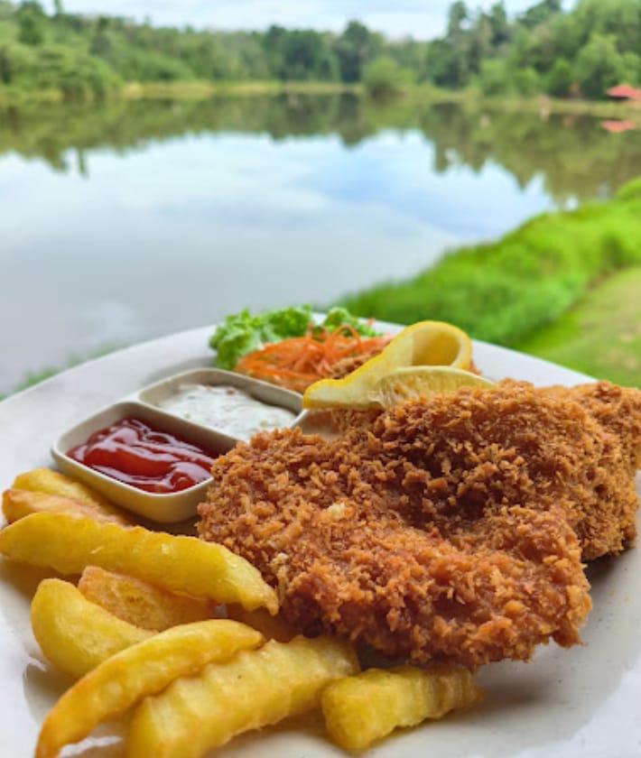 kedai makan tasik