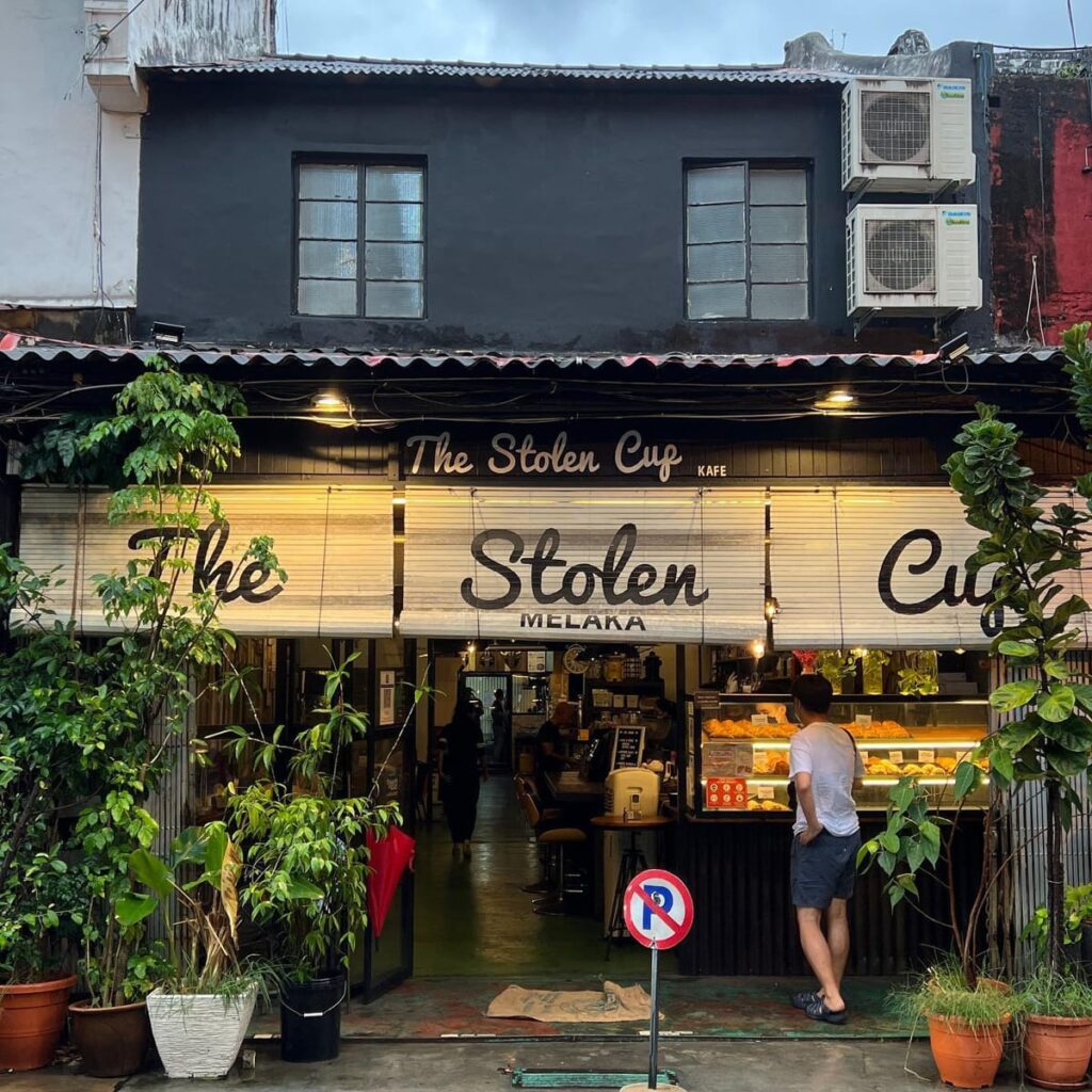 the stolen cup cafe melaka